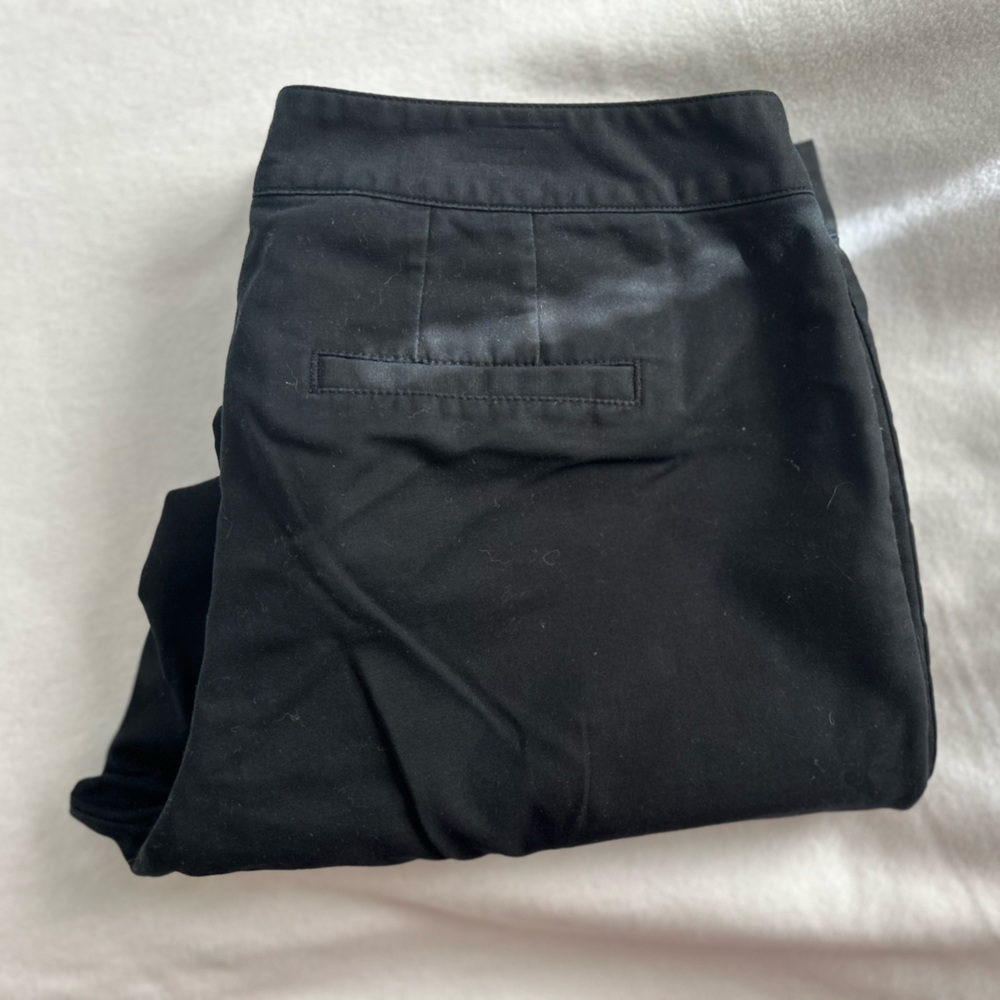 Woman’s Black Pants J Jill
Chino style